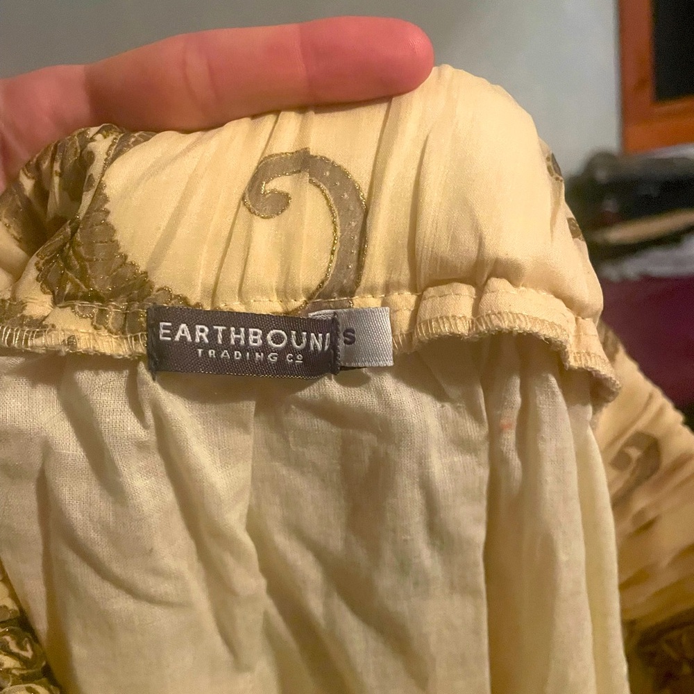 Women’s small Earthbound Co. tan maxi skirt